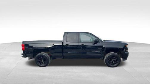 2017 Chevrolet Silverado 1500 2LT