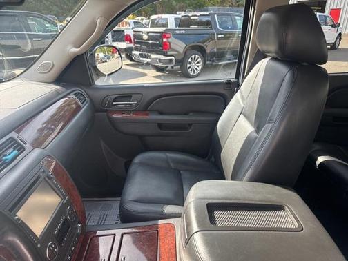 2013 Chevrolet Avalanche LTZ