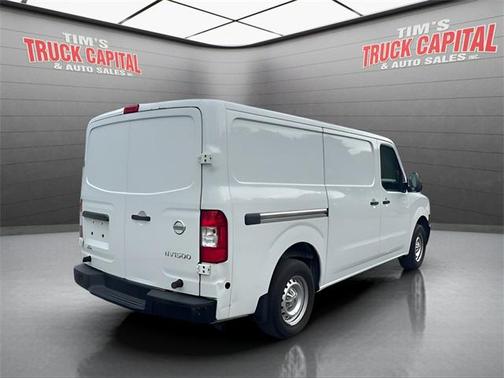 2013 Nissan NV Cargo NV1500 S V6