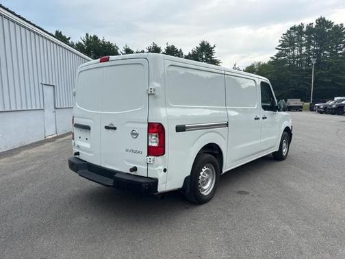 2013 Nissan NV Cargo NV1500 S V6