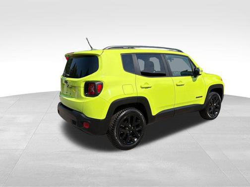 Hypergreen Clearcoat 2017 Jeep Renegade Latitude