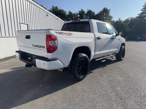 2020 Toyota Tundra SR5