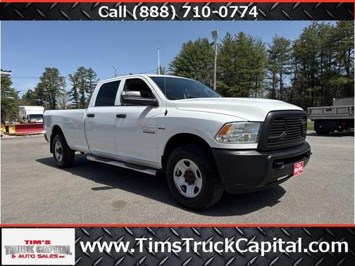 2017 RAM 3500 Tradesman Crew Cab 4x2 8' Box