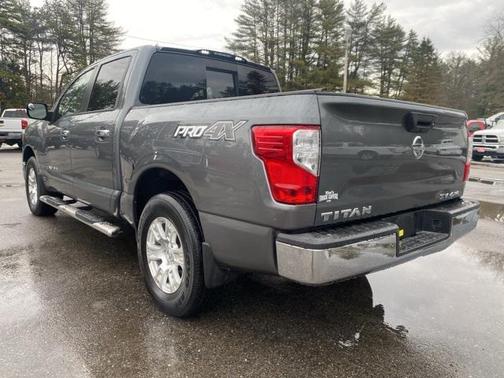 2018 Nissan Titan SV