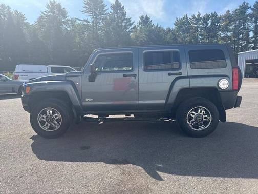2007 Hummer H3 Base