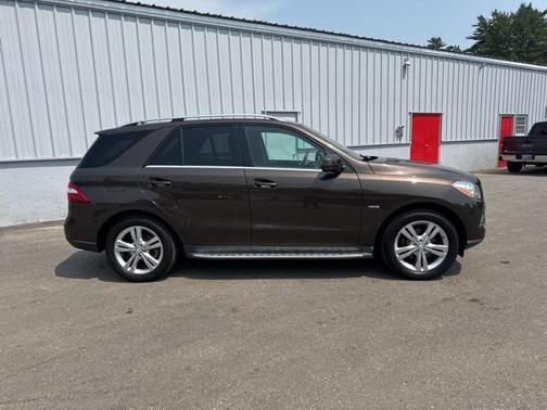 2012 Mercedes-Benz M-Class 4MATIC