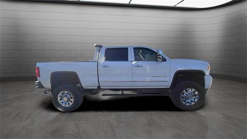 2016 GMC Sierra 2500 Denali