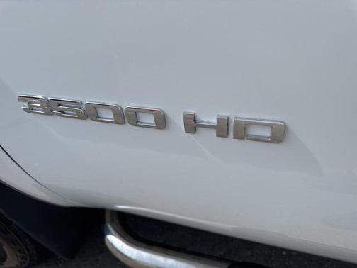 2012 Chevrolet Silverado 3500 LT