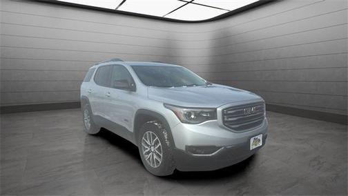 2017 GMC Acadia SLE-2