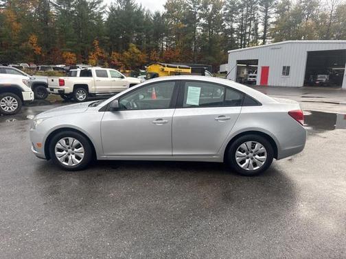 2013 Chevrolet Cruze LS