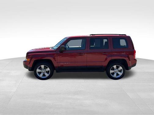 Deep Cherry Red Crystal Pearlcoat 2014 Jeep Patriot Latitude