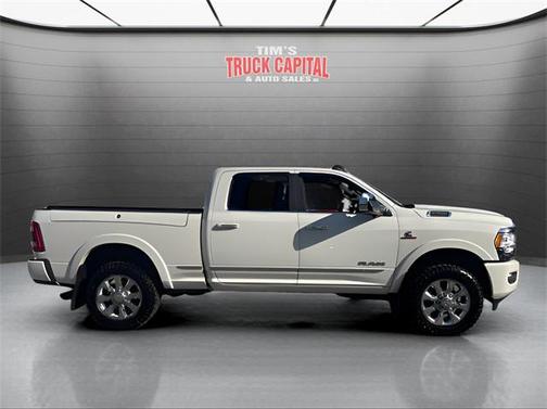 2019 RAM 2500 Limited Crew Cab 4x4 6'4' Box