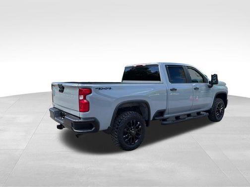 Slate Gray Metallic 2025 Chevrolet Silverado 2500 Custom