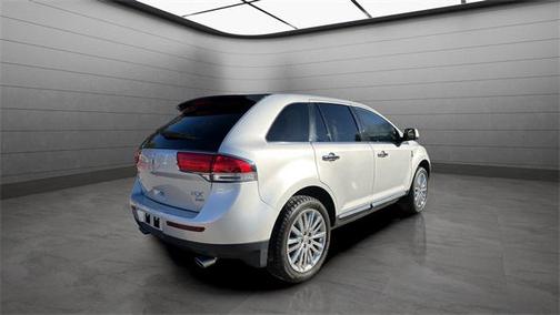 2011 Lincoln MKX Base