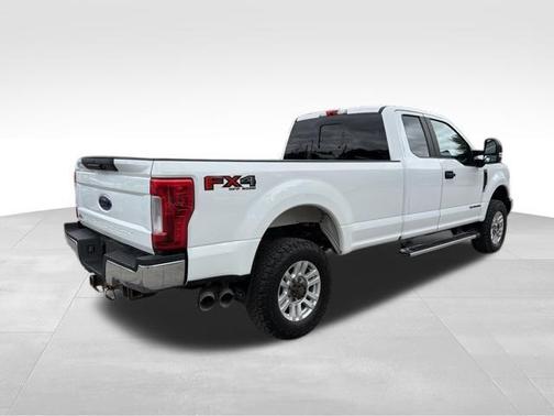 Oxford White 2019 Ford F-350 XL