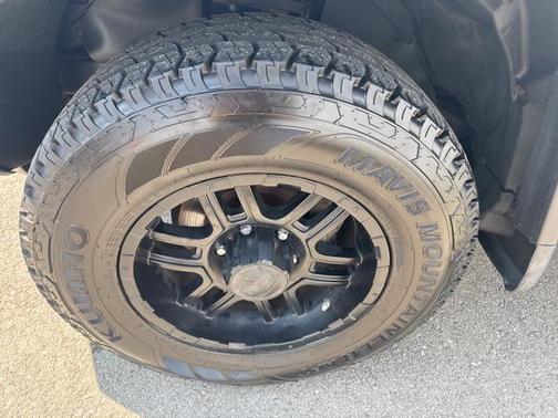 2011 Toyota FJ Cruiser Base