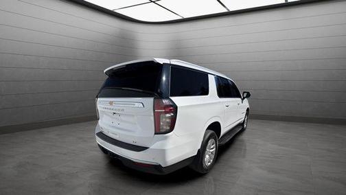 2022 Chevrolet Suburban LT