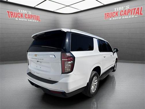 2022 Chevrolet Suburban LT