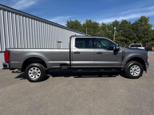 2024 Ford F-250 XLT