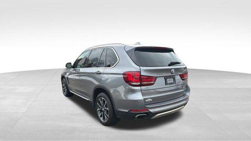 Space Gray Metallic 2018 BMW X5 xDrive35i