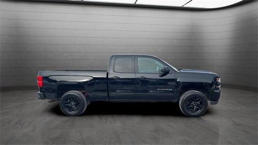 2017 Chevrolet Silverado 1500 2LT