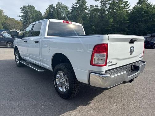 2023 RAM 3500 Big Horn Crew Cab 4x4 6'4' Box