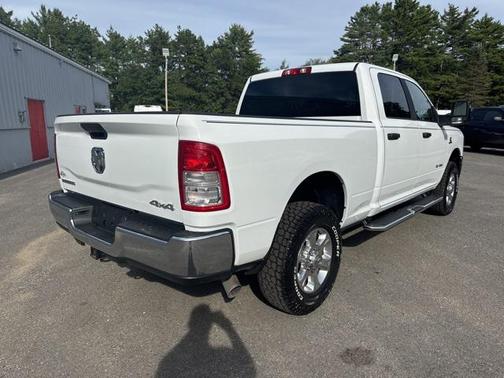 2023 RAM 3500 Big Horn Crew Cab 4x4 6'4' Box