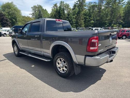 2020 RAM 2500 Laramie Crew Cab 4X4 6'4' Box