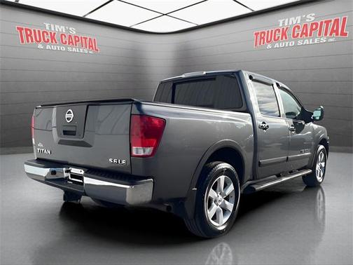 2010 Nissan Titan LE
