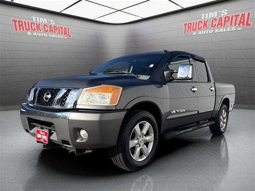 2010 Nissan Titan LE