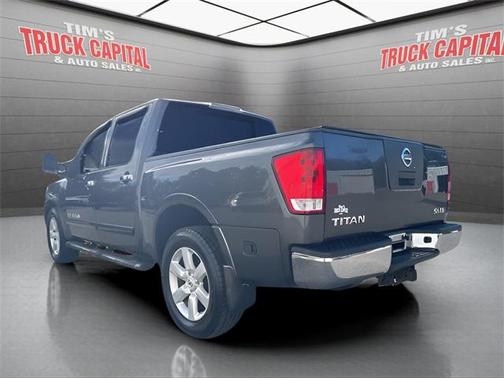 2010 Nissan Titan LE