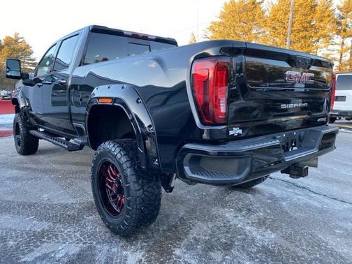 2023 GMC Sierra 2500 AT4
