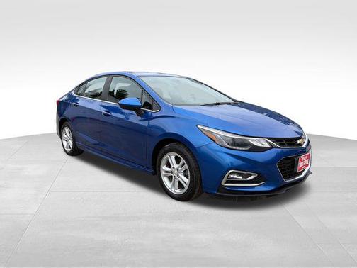 Kinetic Blue Metallic 2016 Chevrolet Cruze LT Manual