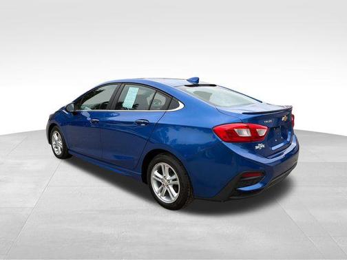 Kinetic Blue Metallic 2016 Chevrolet Cruze LT Manual