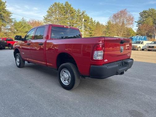 2022 RAM 2500 Tradesman Crew Cab 4x4 6'4' Box