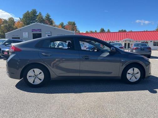 2019 Hyundai IONIQ Hybrid Blue