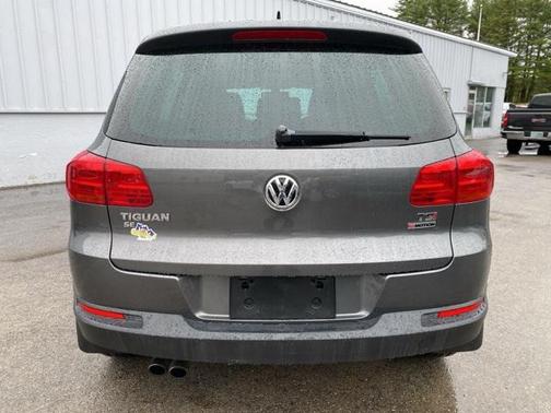 2016 Volkswagen Tiguan SE