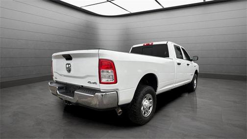 2020 RAM 2500 Tradesman Crew Cab 4X4 8' Box