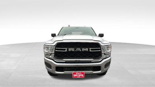 2020 RAM 2500 Tradesman Crew Cab 4X4 8' Box