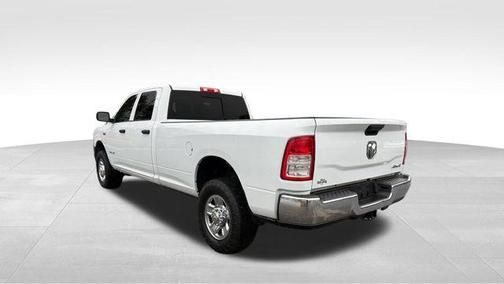2020 RAM 2500 Tradesman Crew Cab 4X4 8' Box