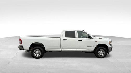 2020 RAM 2500 Tradesman Crew Cab 4X4 8' Box