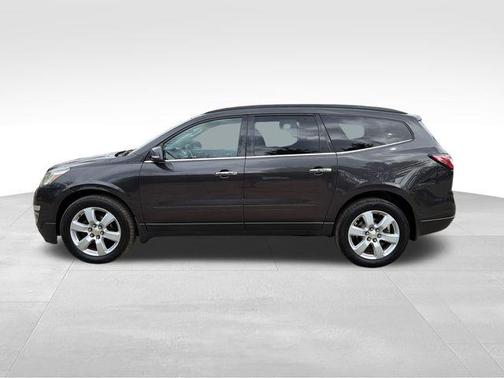 Tungsten Metallic 2017 Chevrolet Traverse 1LT