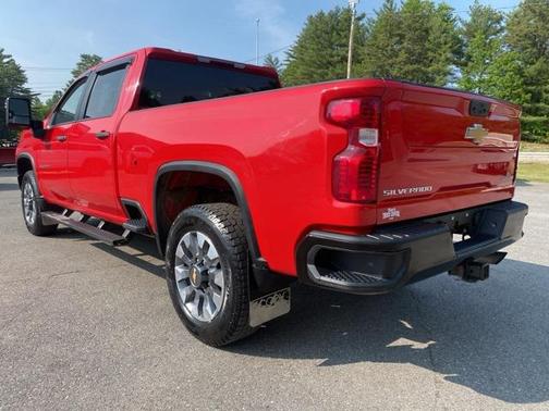 2022 Chevrolet Silverado 2500 Custom