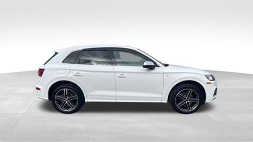 2018 Audi SQ5 3.0T Premium Plus