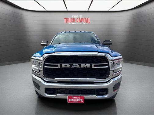 2021 RAM 2500 Tradesman Crew Cab 4x4 6'4' Box