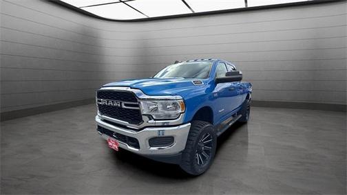 2021 RAM 2500 Tradesman Crew Cab 4x4 6'4' Box