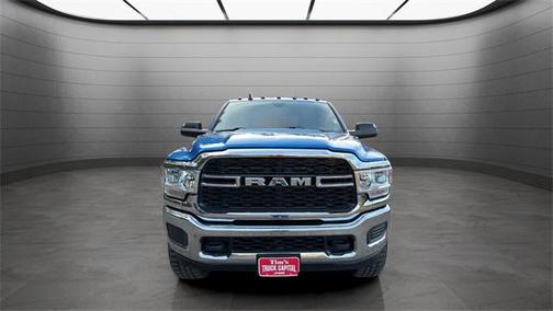2021 RAM 2500 Tradesman Crew Cab 4x4 6'4' Box