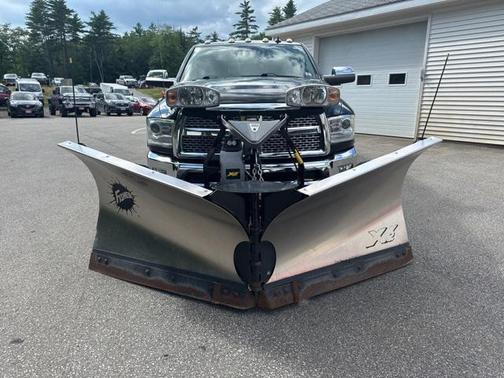 2018 RAM 3500 Laramie Mega Cab 4x4 6'4' Box