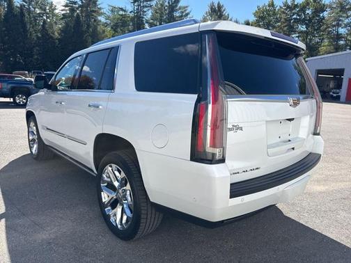 2017 Cadillac Escalade Platinum
