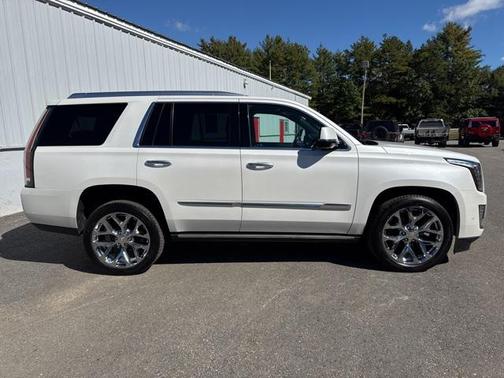 2017 Cadillac Escalade Platinum